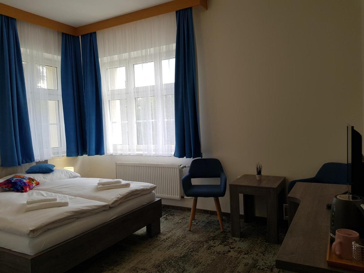 Penzion Vila Tereza Hranice  Buitenkant foto